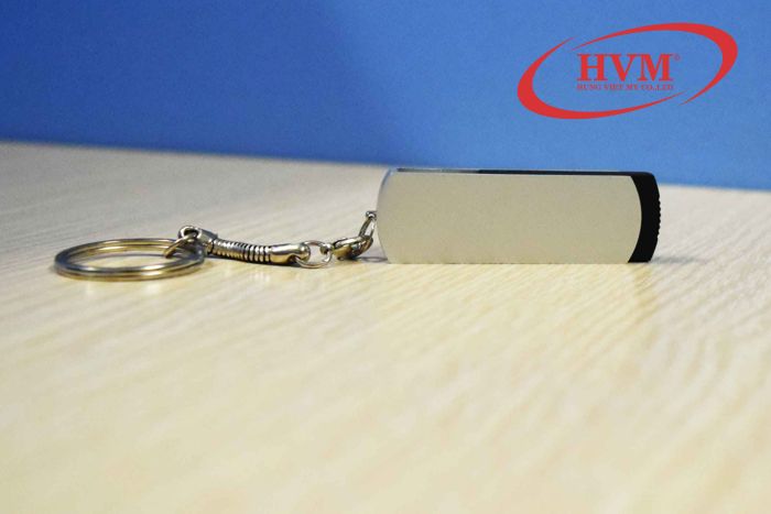 KTX 002 USB kim loai in khac logo lam qua tang quang cao thuong hieu 2