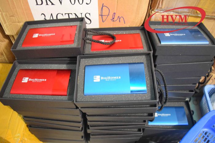 PKV 002 - Sạc dự phòng vỏ kim loại