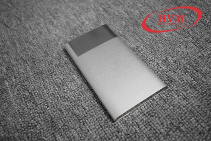 PKV 002 - Sạc dự phòng vỏ kim loại