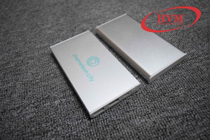 PKV 004 - Sạc dự phòng vỏ kim loại