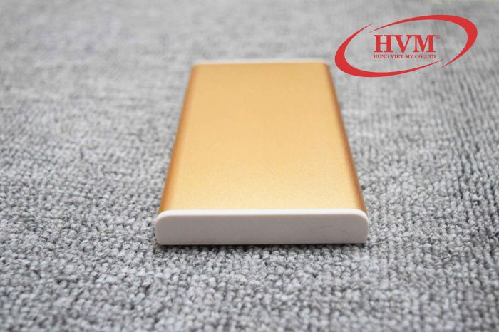 PKV 004 - Sạc dự phòng vỏ kim loại