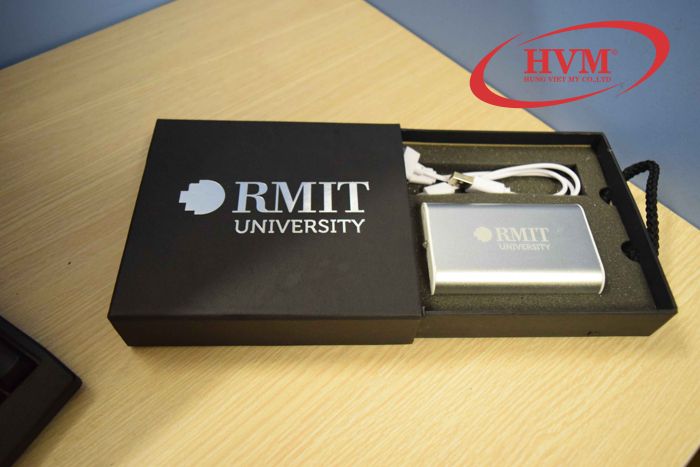 PKV 008 - Sạc dự phòng vỏ kim loại