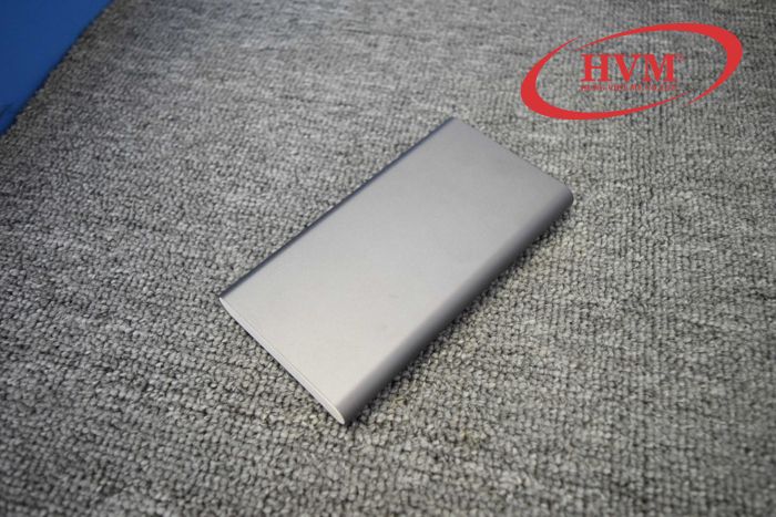 PKV 009 - Sạc dự phòng vỏ kim loại