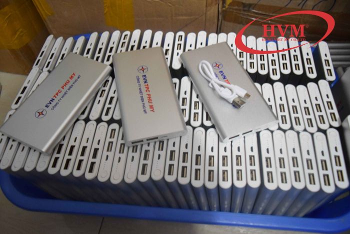 PKV 009 - Sạc dự phòng vỏ kim loại