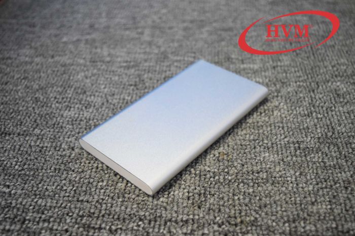 PKV 030 - Sạc dự phòng vỏ kim loại