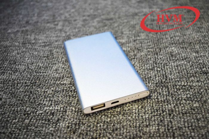 PKV 030 - Sạc dự phòng vỏ kim loại