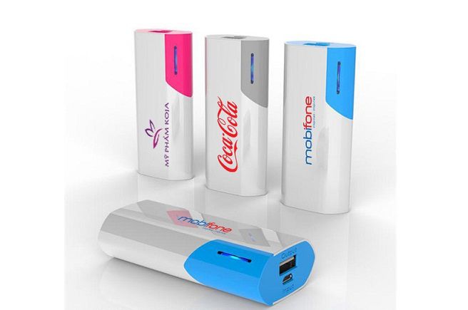 PNV 002 - Sạc dự phòng vỏ Nhựa