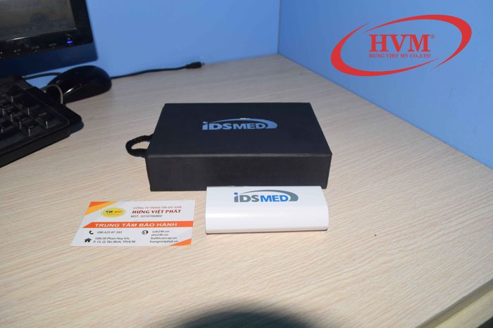 PNV 002 - Sạc dự phòng vỏ Nhựa