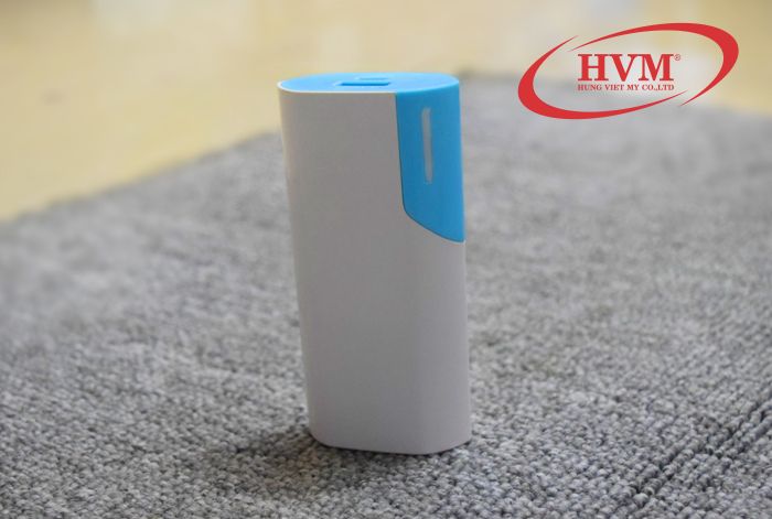 PNV 002 - Sạc dự phòng vỏ Nhựa