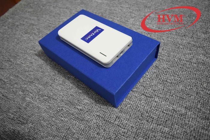 PNV 004 - Sạc dự phòng vỏ Nhựa