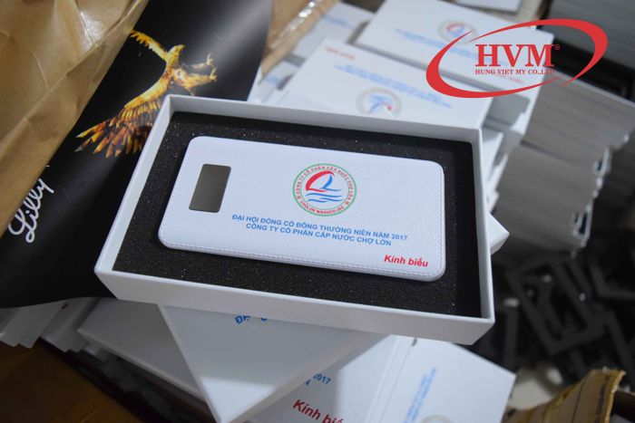 PNV 005 - Sạc dự phòng vỏ Nhựa