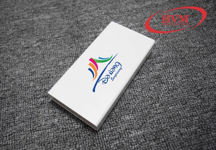 PNV 008 - Sạc dự phòng vỏ Nhựa