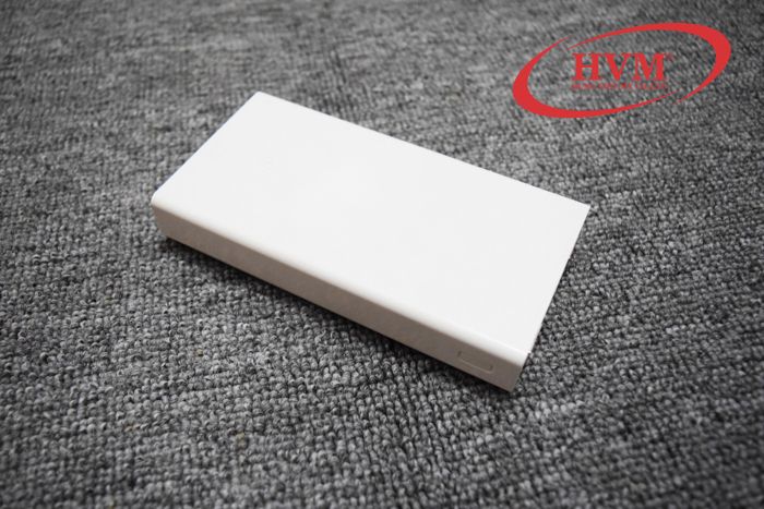 PNV 008 - Sạc dự phòng vỏ Nhựa