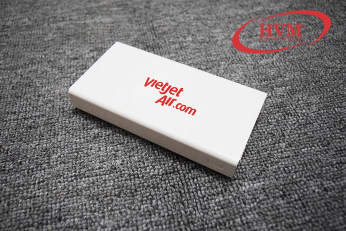 PNV 008 - Sạc dự phòng vỏ Nhựa