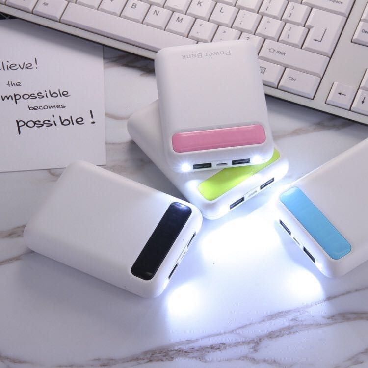 PNV 011 - Sạc dự phòng vỏ Nhựa