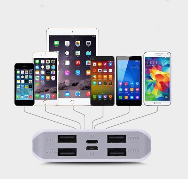 PNV 016 - Sạc dự phòng vỏ Nhựa