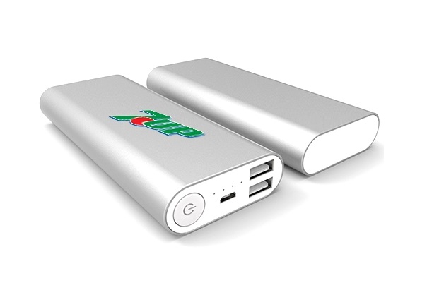 PNV 017 - Sạc dự phòng vỏ Nhựa