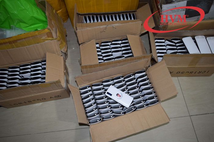 PNV 020 - Sạc dự phòng vỏ Nhựa