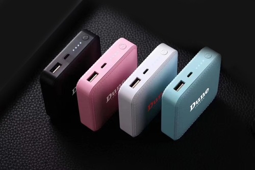 PNV 021 - Sạc dự phòng vỏ Nhựa