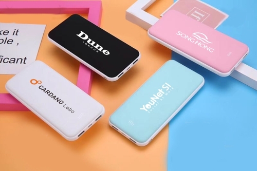 PNV 023 - Sạc dự phòng vỏ Nhựa