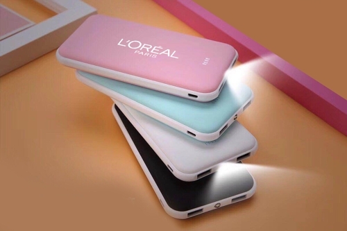 PNV 023 - Sạc dự phòng vỏ Nhựa