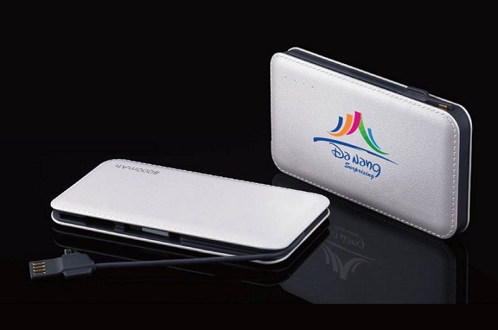 PNV 025 - Sạc dự phòng vỏ Nhựa