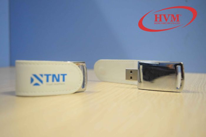 UDV 011 - USB vỏ Da