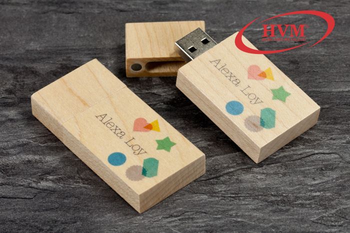 UGV 005 - USB vỏ Gỗ