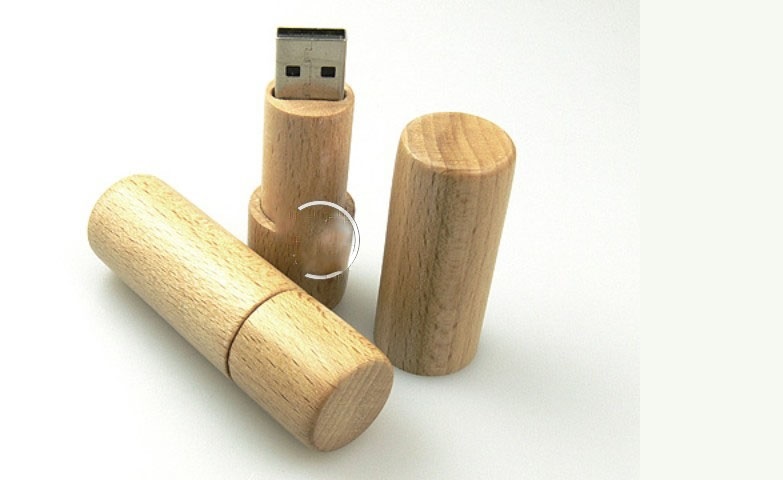 UGV 009 - USB vỏ Gỗ