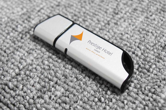 UKV 020 - USB Kim Loại