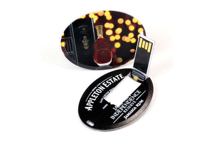 UTV 005 - USB Thẻ NameCard