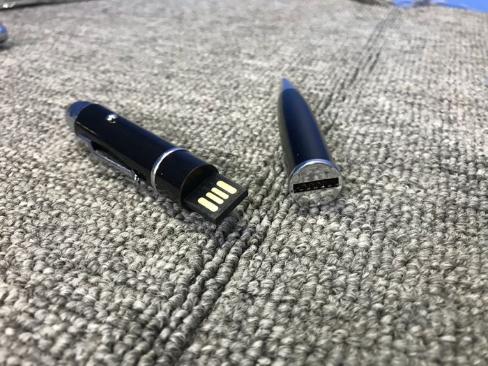 BUV 301 - Bút USB đa năng 3in1