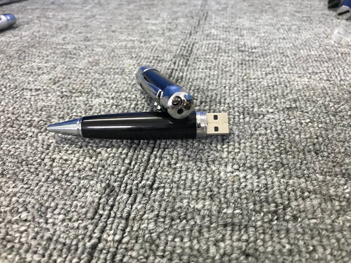 BUV 501 - Bút USB đa năng 5in1