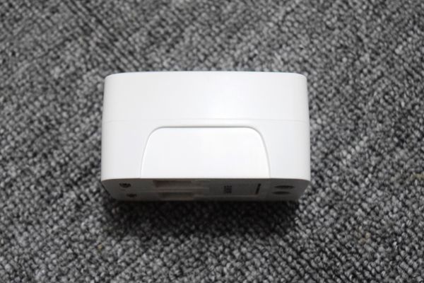 ADM 001 - Adapter Du Lịch Ổ Cấm Điện Đa Năng