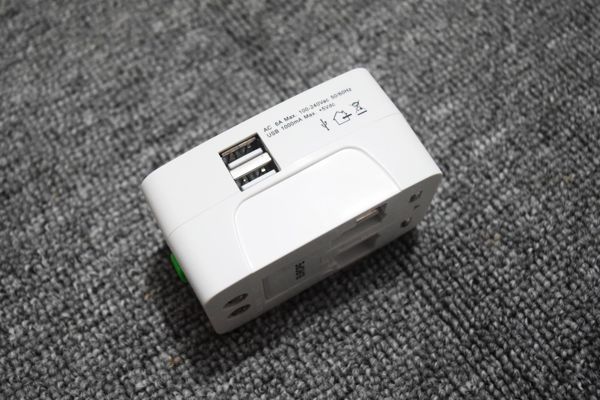 ADM 001 - Adapter Du Lịch Ổ Cấm Điện Đa Năng