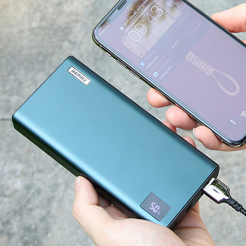 Pin sạc dự phòng 20000mAh Remax RPP-8