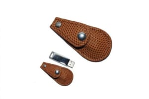 UDV 018 - USB vỏ Da