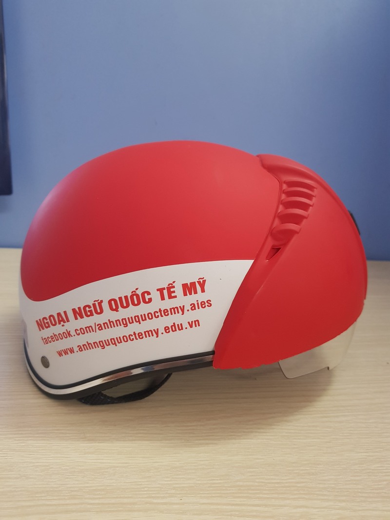 Nón Bảo Hiểm ½ Đầu Dấu Kiếng – NBH 004