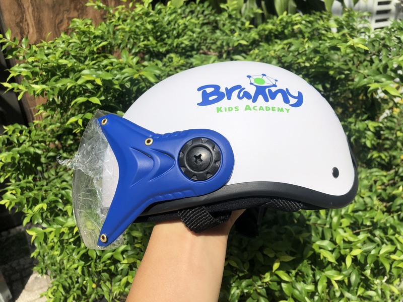 Nón Bảo Hiểm ½ Đầu Có Kiếng – NBH 007