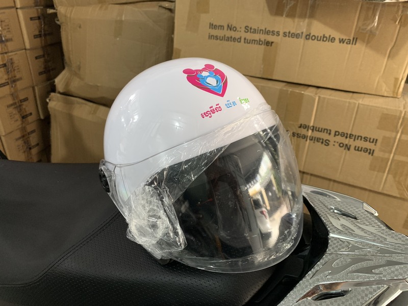 Mũ Bảo Hiểm ¾ Đầu Có Kiếng – NBH 009