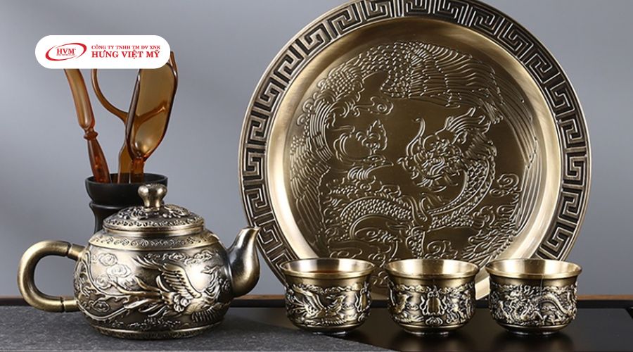 Bộ ấm trà bằng đồng cao cấp, sang trọng tặng đối tác