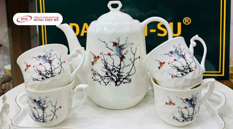 Mẫu ấm chén quà tặng khách hàng thân thiết