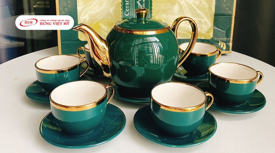 Bộ ấm trà phong thủy viền chỉ vàng thanh lịch