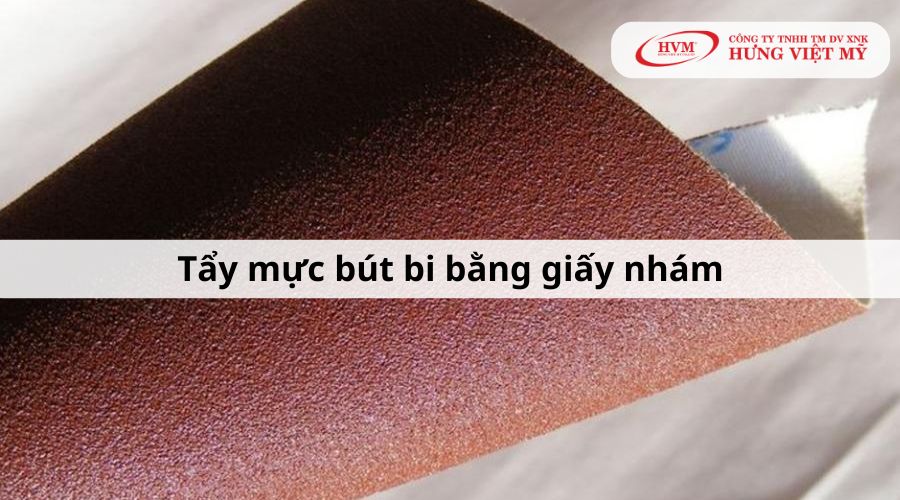 Tẩy mực bút bi bằng giấy nhám