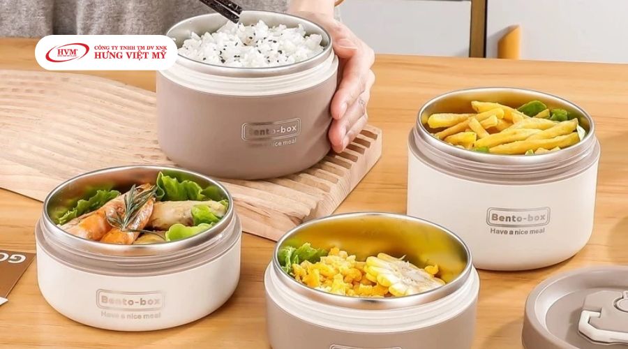 Mẫu quà tặng 20/10 ý nghĩa cho nhân viên nữ: hộp cơm văn phòng