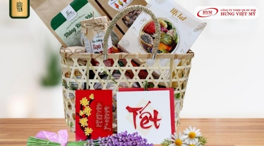 Giỏ quà biếu Tết phúc lộc tràn đầy