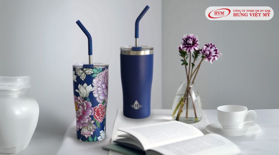 ly giữ nhiệt có ống hút