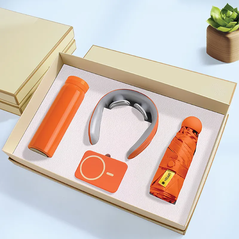 Set quà tặng doanh nghiệp 4 món tinh tế, hiện đại