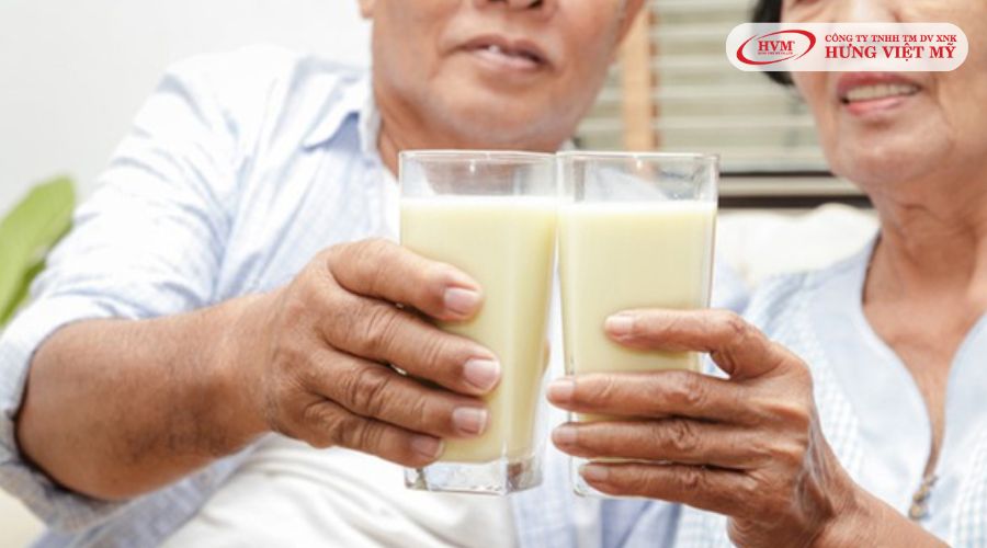 sữa cho người cao tuổi