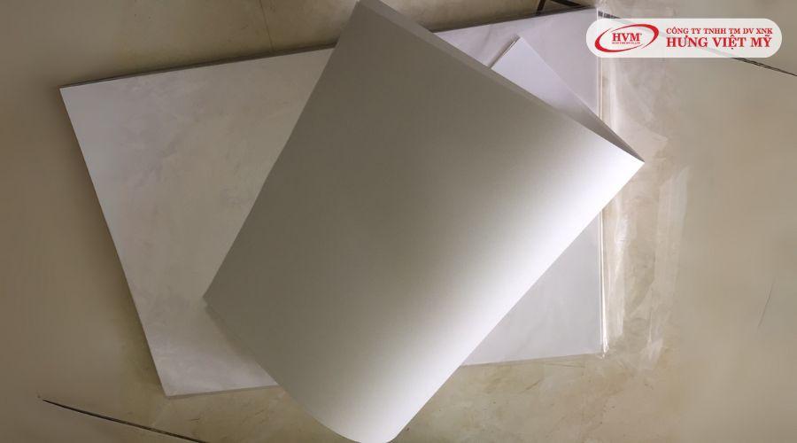 Chất liệu giấy Couche